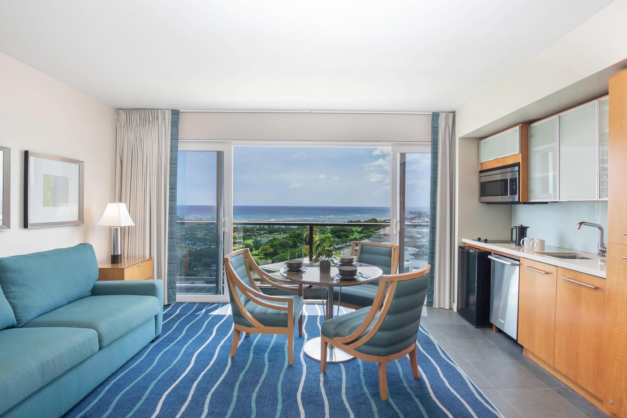 Ala Moana By Mantra