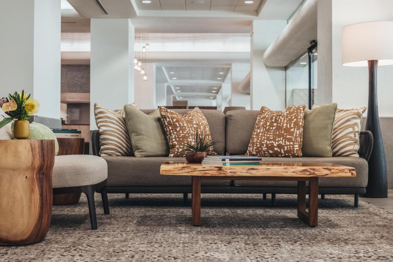 Ala Moana - Fee Included Hotel