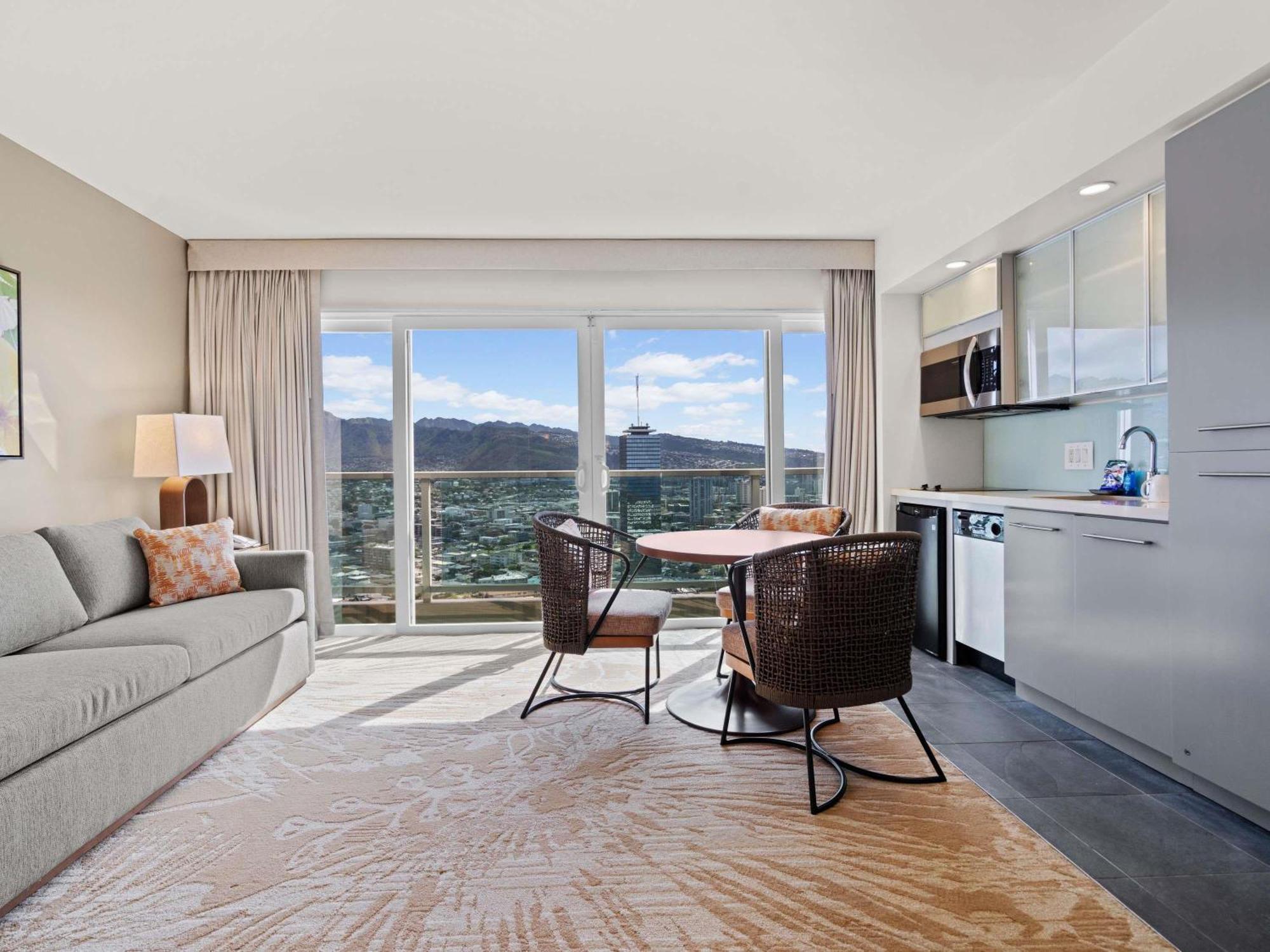Hotel Ala Moana By Mantra Honolulu